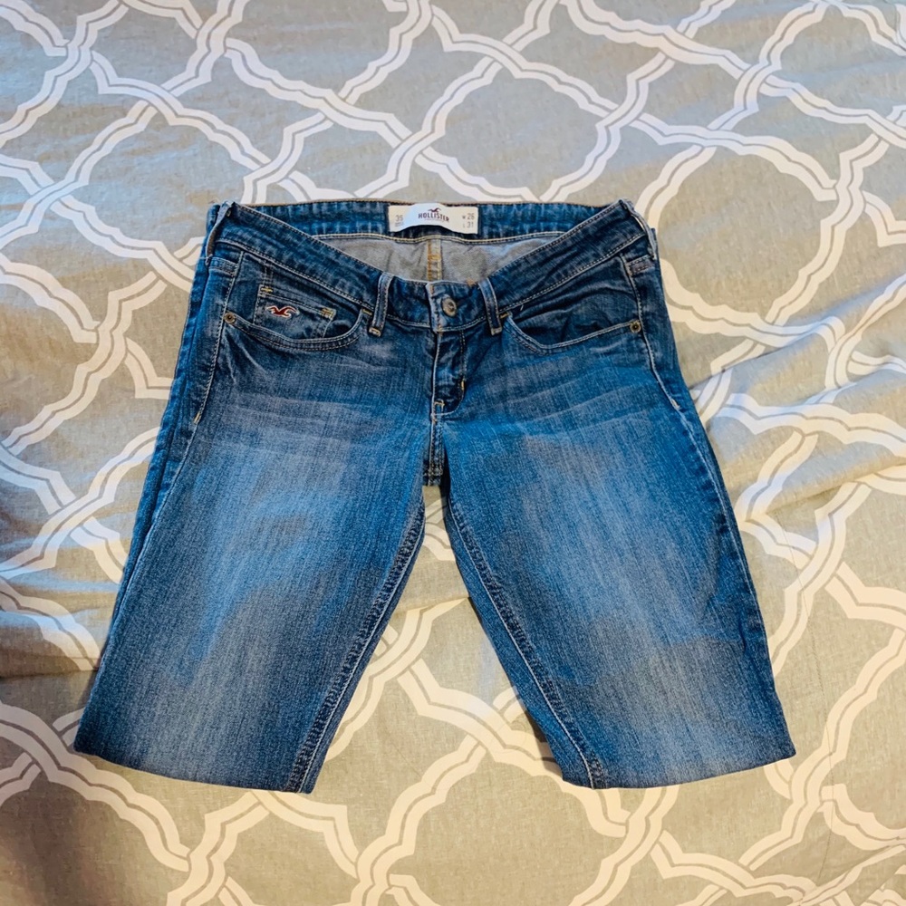 Hollister Jeans - Picture 3 of 4